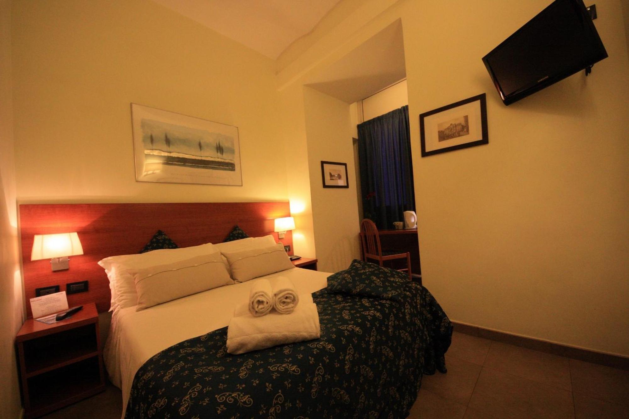 Hotel Felice Рим Екстер'єр фото